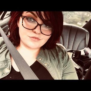 Meet your Posher, Sydnee